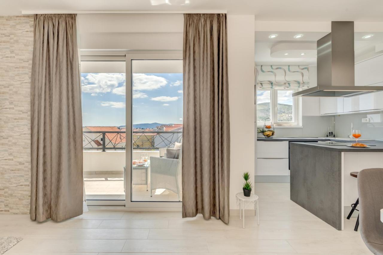 טרוגיר Modern 4* Luxury Apartment In Center מראה חיצוני תמונה